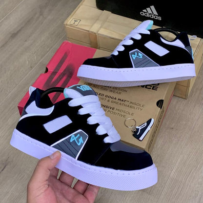 🖤  vanss unisex